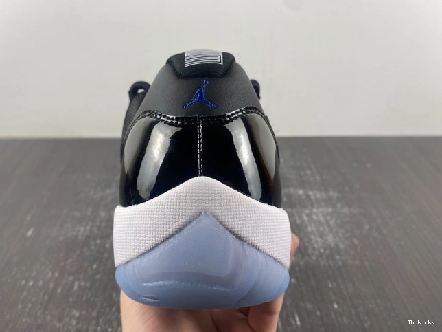Rep TBK Air Low 11 Jam FV5104-004 Space Jordan 0630